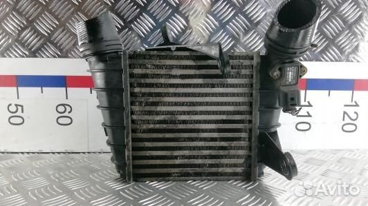 Радиатор интеркулера skoda fabia 2 (XEA27KC01)