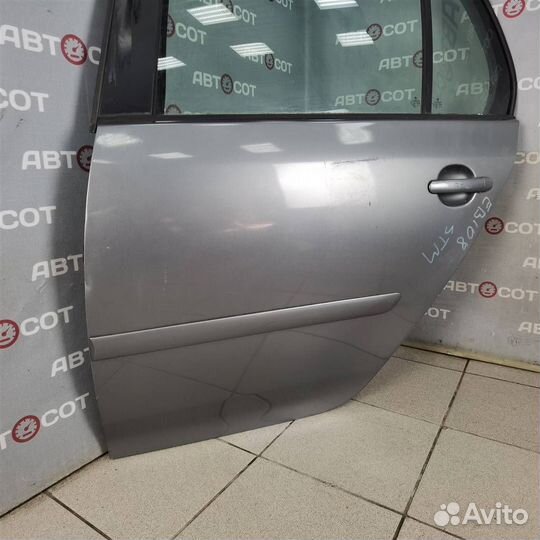 Дверь задняя левая VW Golf V 2003-2009