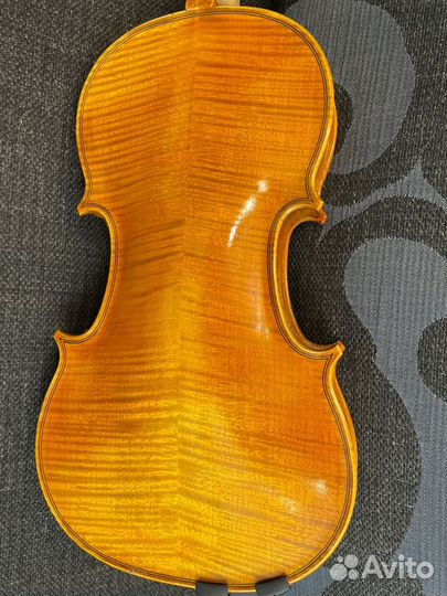 Скрипка мастеровая Laubach Лаубах LIM 908 solo 4/4