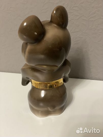 Статуэтка фарфоровая Олимпийский мишка