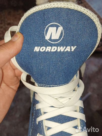 Коньки фигурные