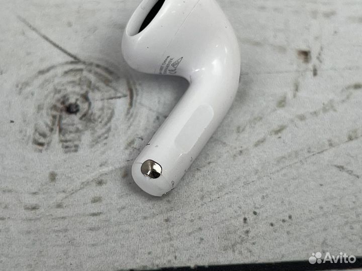 Airpods 4