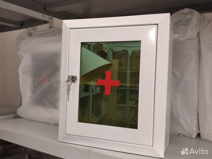 Аптечка-шкафчик