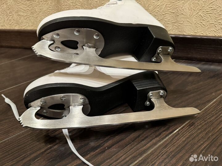 Коньки фигурные nordway 35р