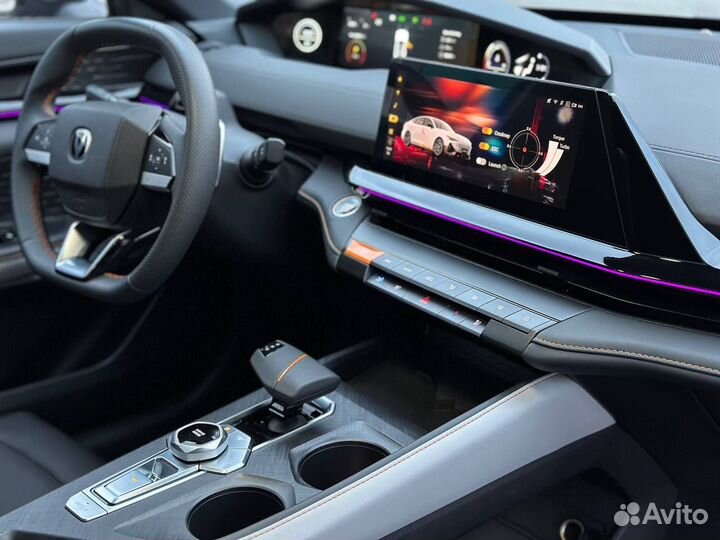 Прокат Автомобиля Changan Uni-V без водителя