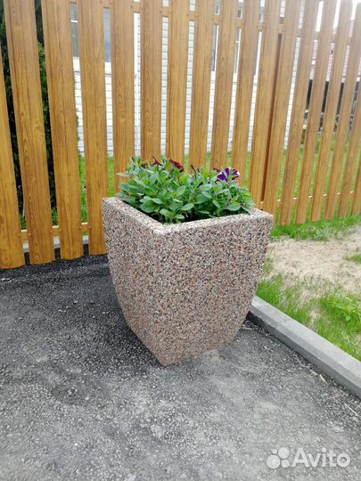 Вазон из бетона