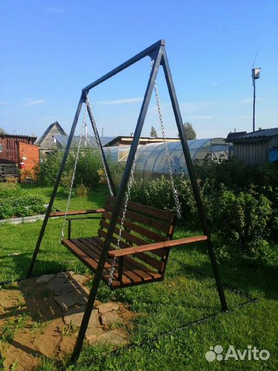 Садовые качели новые