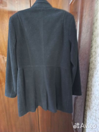 Пальто женское демисезонное 48 размер