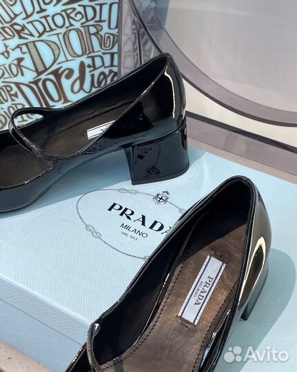 Туфли Prada