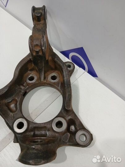 Цапфа поворотная передняя левая Toyota Rav4 XA50