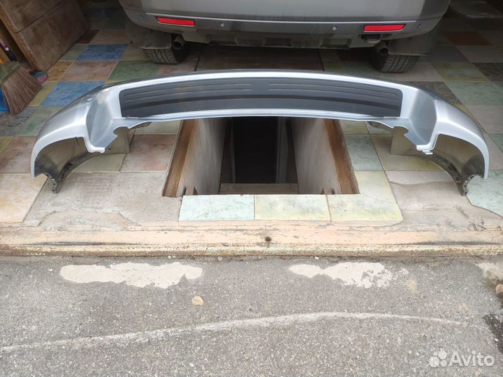 Бампер задний Land Rover Freelander L359 2006-2010