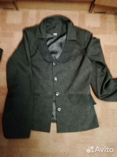 Школьная одежда. классика