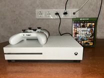 Xbox one s 1tb, 2 геймпада, GTA5