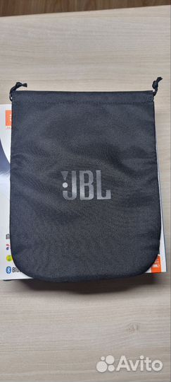 Беспроводные наушники jbl live 660