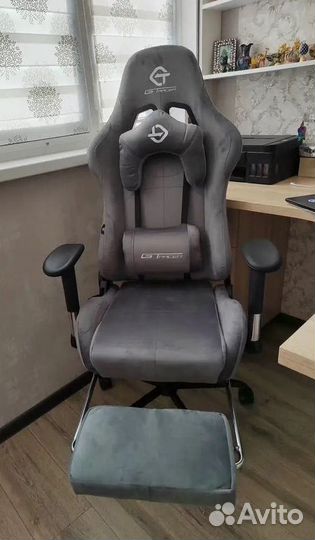 Компьютерное офисное кресло с массажем (новые)