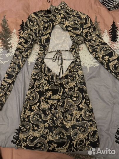 Платье bershka