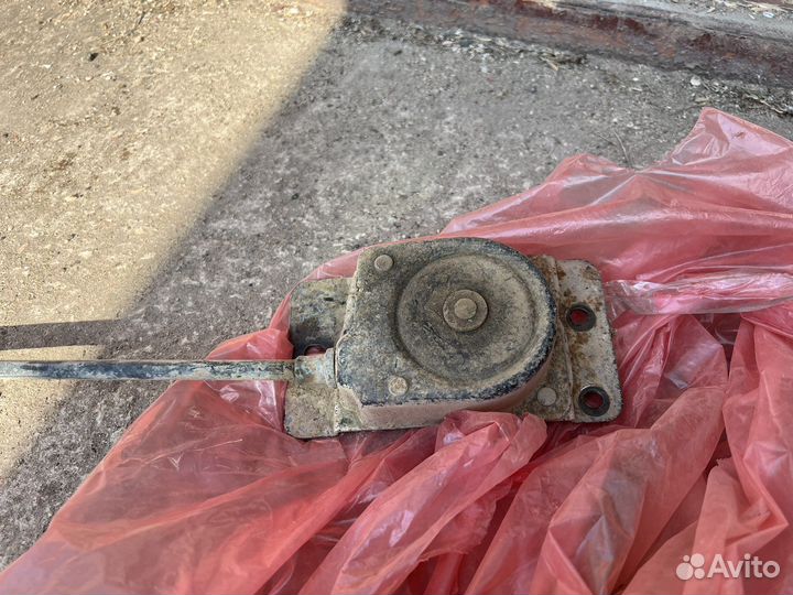 Лебедка запаски на форд транзит