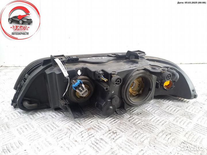 Фара правая б/у BMW 5 E39 (1995-2003)