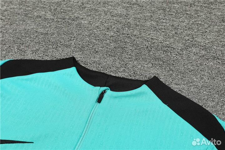 Игровой тренировочный костюм Ливерпуль 2024/2025