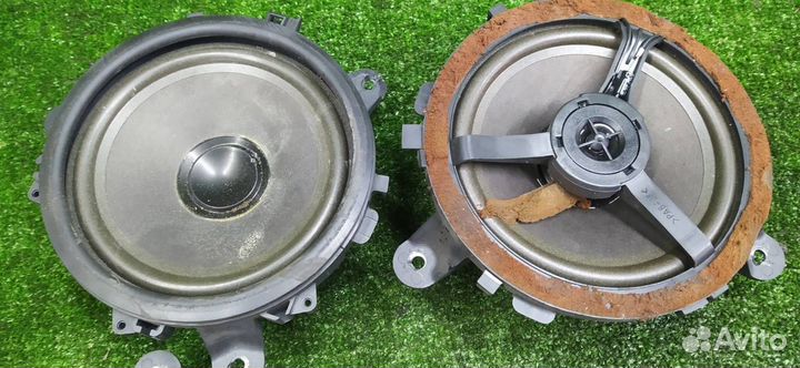 Динамики Комплектом 4 шт Volvo Xc90 D5244T4 2006