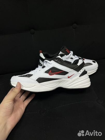 Кроссовки Nike monarch 43 размер