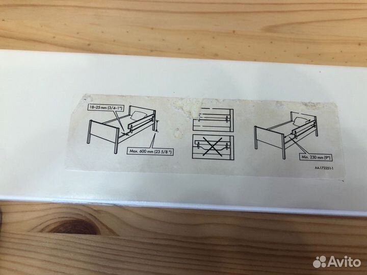 Бортик для детской кровати