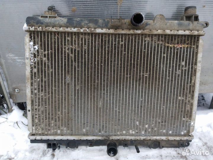 Радиатор охлаждения Ровер 400