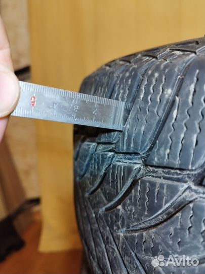 Goodyear UltraGrip Ice 2 215/55 R16