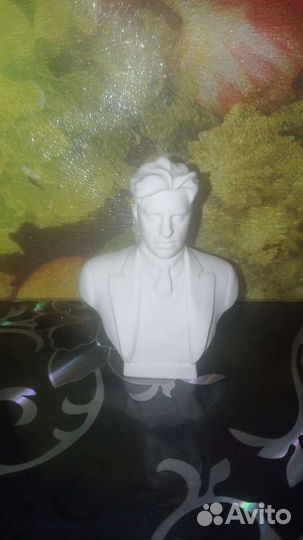 Статуэтка бюст В.Маяковского лфз