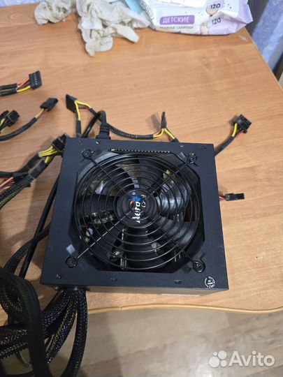 Блок питания AeroCool kcas plus 700W Чёрный