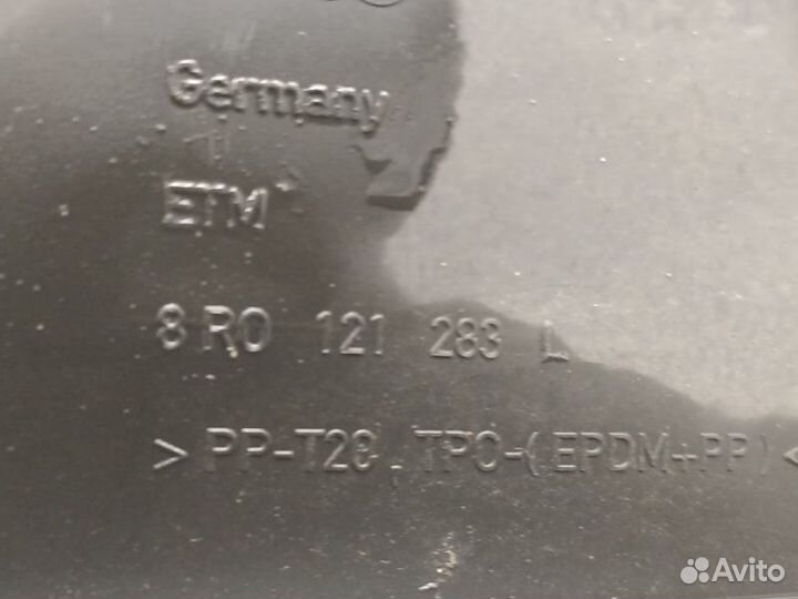 Воздуховод радиатора левый Audi Q5 8R 2.0 caha