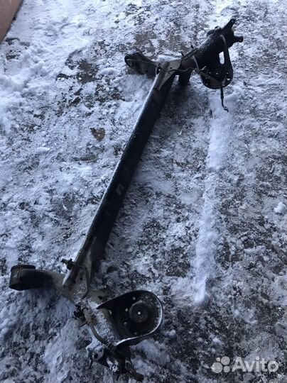 Задняя балка Hyundai Solaris