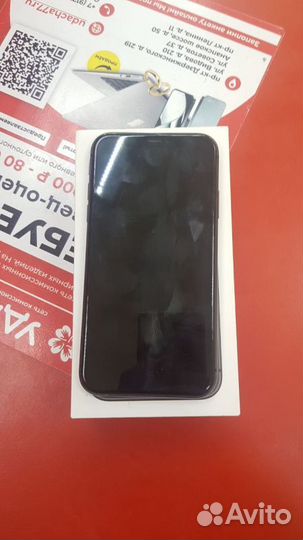 iPhone 11, 64 ГБ