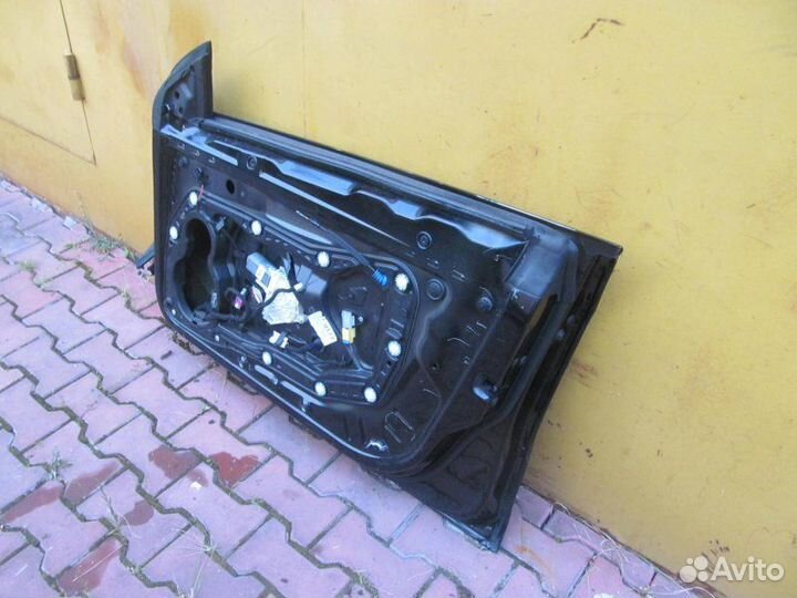 Дверь передняя правая Volkswagen Passat CC 2008