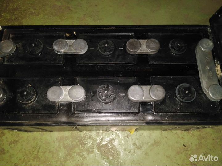 Аккумуляторная батарея 6ст-140 тм