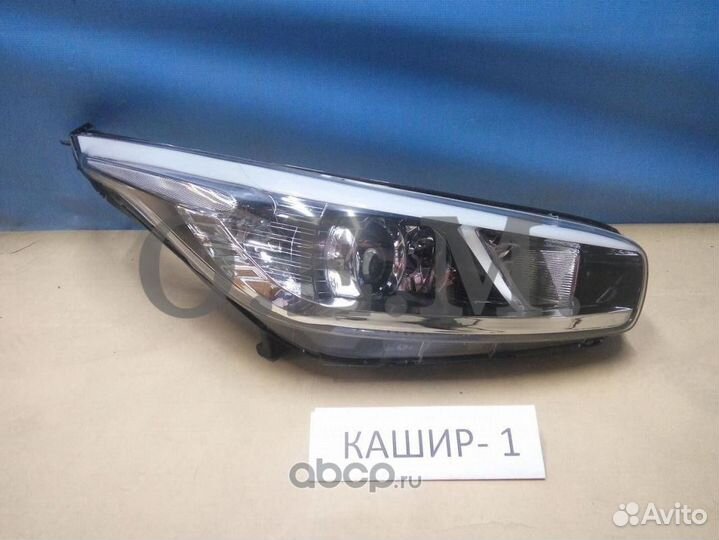 Фара правая Kia Ceed JD
