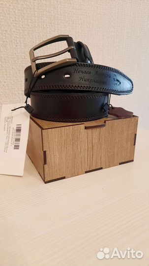 Кожаный ремень с гравировкой