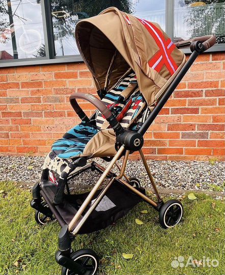 Cybex Mios by Karolina Kurkova