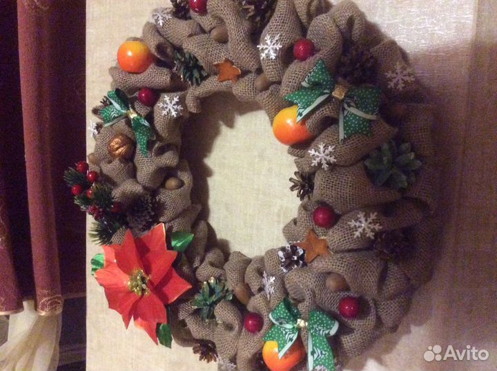Новогодний венок их мешковины