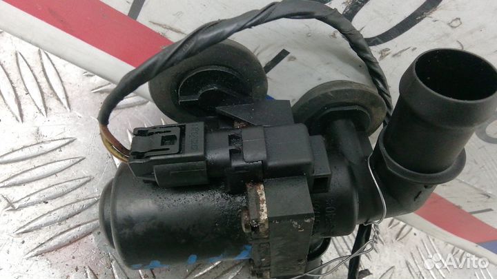 Кран отопителя (печки BMW X5 E70 2010