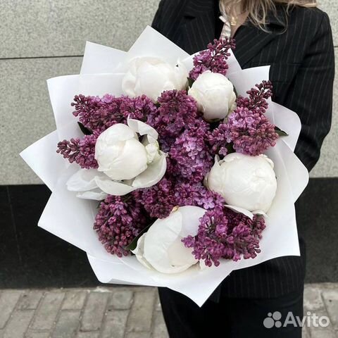 Букеты из отборных пионов