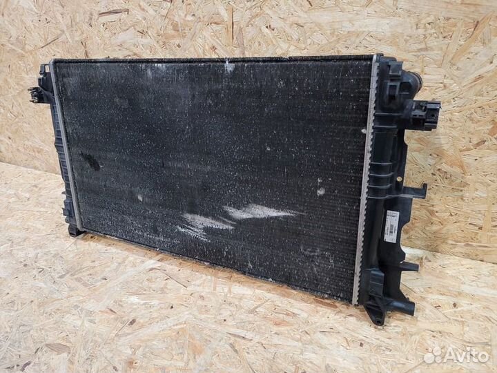 Радиатор основной Mercedes-Benz Sprinter