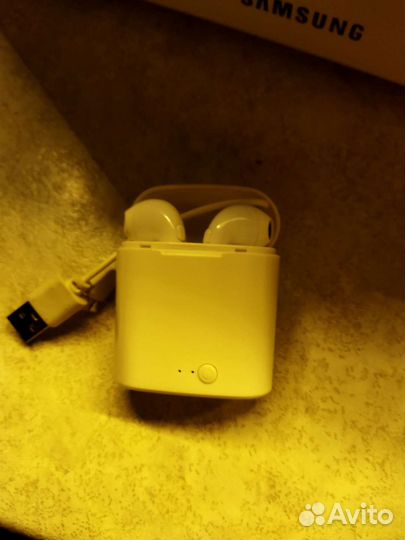 Беспроводные наушники