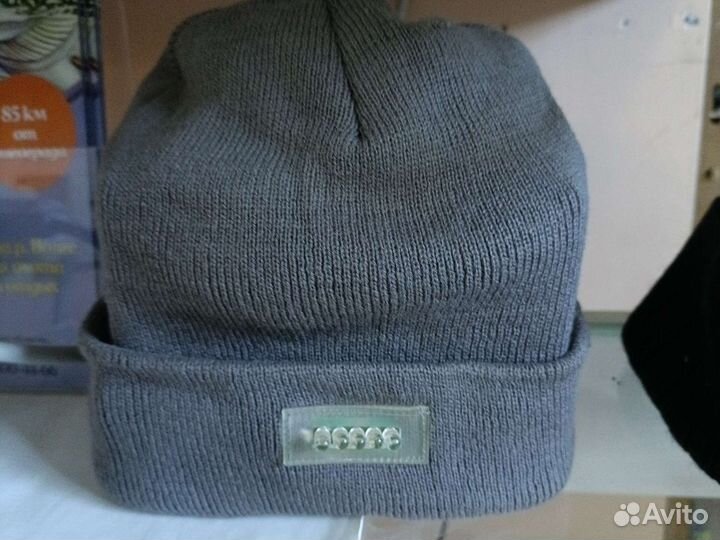 Шапка со встроенным фонариком