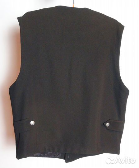 Жилетка чёрная