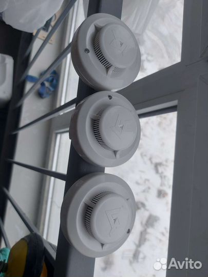 Пожарный извещатель датчик