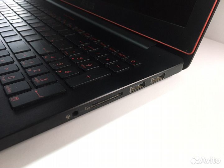 Asus rog - g501vw -4гб,i7,16гб,128+1тб 4k дисплей