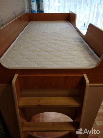 Кровать-чердак