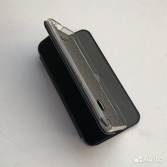 Кожаный чехол-книжка на Samsung J6 Plus