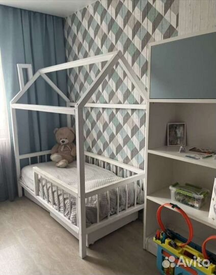 Кровать домик бу
